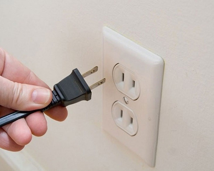 Sau khi sử dụng xong hãy rút điện, tháo que và vệ sinh máy