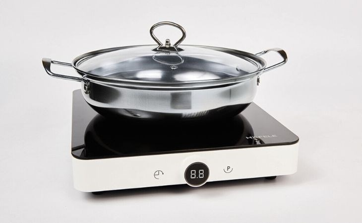 Bạn nên lựa chọn nguồn điện phù hợp với công suất bếp từ Hafele HSI-21FW (536.61.990) để sản phẩm được hoạt động tốt nhất nhé!