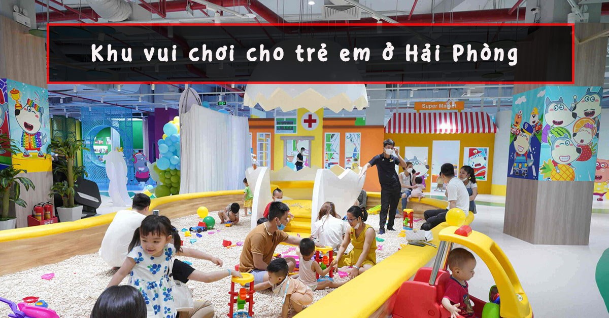 Các bé có muốn được tham gia vào một khu vui chơi trẻ em đầy màu sắc và ngộ nghĩnh như thế này không? Với nhiều trò chơi hấp dẫn, cùng nhiều bạn bè mới đồng hành, trẻ em sẽ có một ngày thật vui vẻ và ý nghĩa tại đây. Hãy xem hình ảnh liên quan để cùng nhau khám phá khu vui chơi bên trong như thế nào nhé!