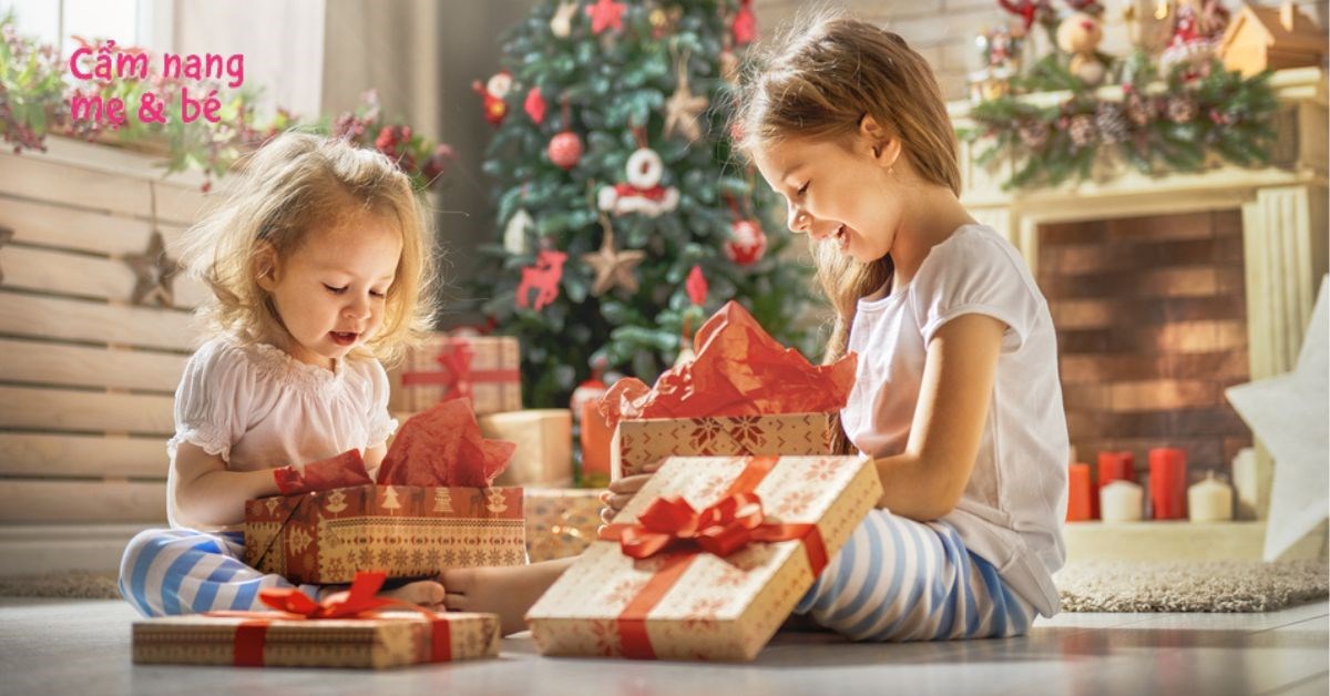 Gợi ý top 20+ quà tặng Noel cho bé theo độ tuổi độc đáo và ý nghĩa