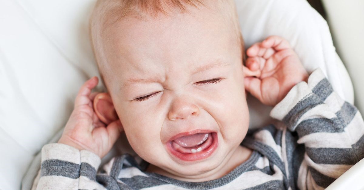 Lợi sưng đỏ là một biểu hiện phổ biến khi trẻ mọc răng?
