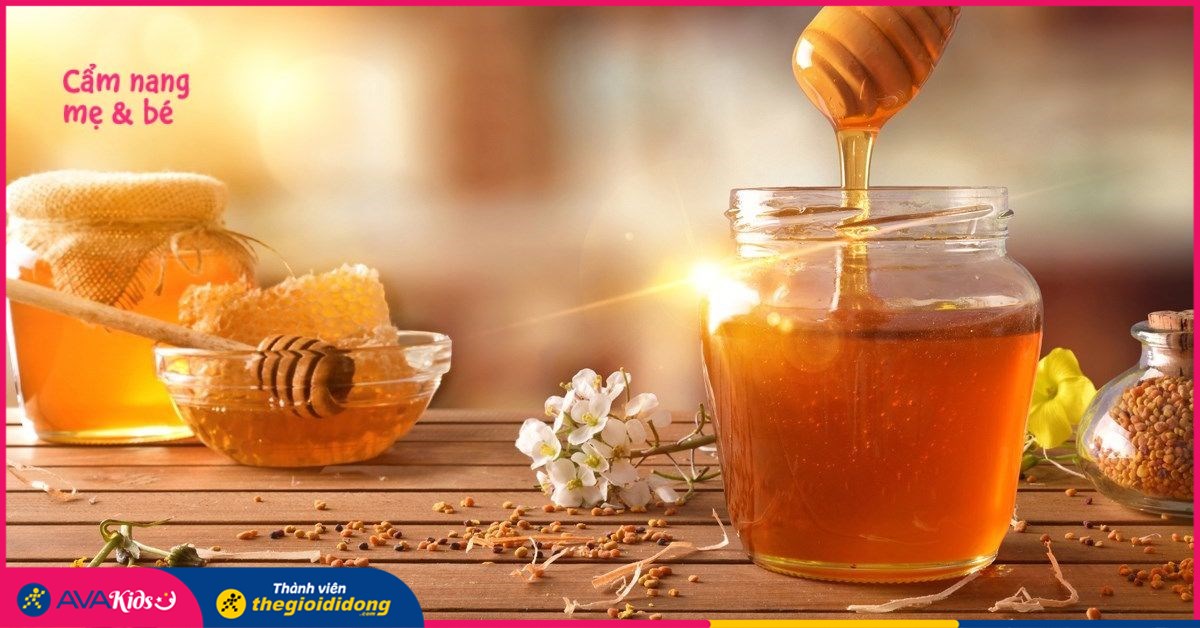 Khi cho bé uống chanh mật ong, có cần thêm đường hay muối không?
