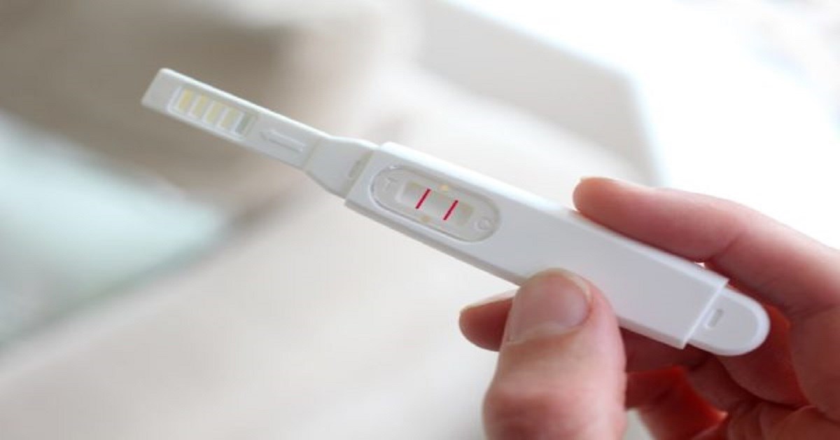 Chỉ số nào trên que thử thai cho biết kết quả dương tính?
