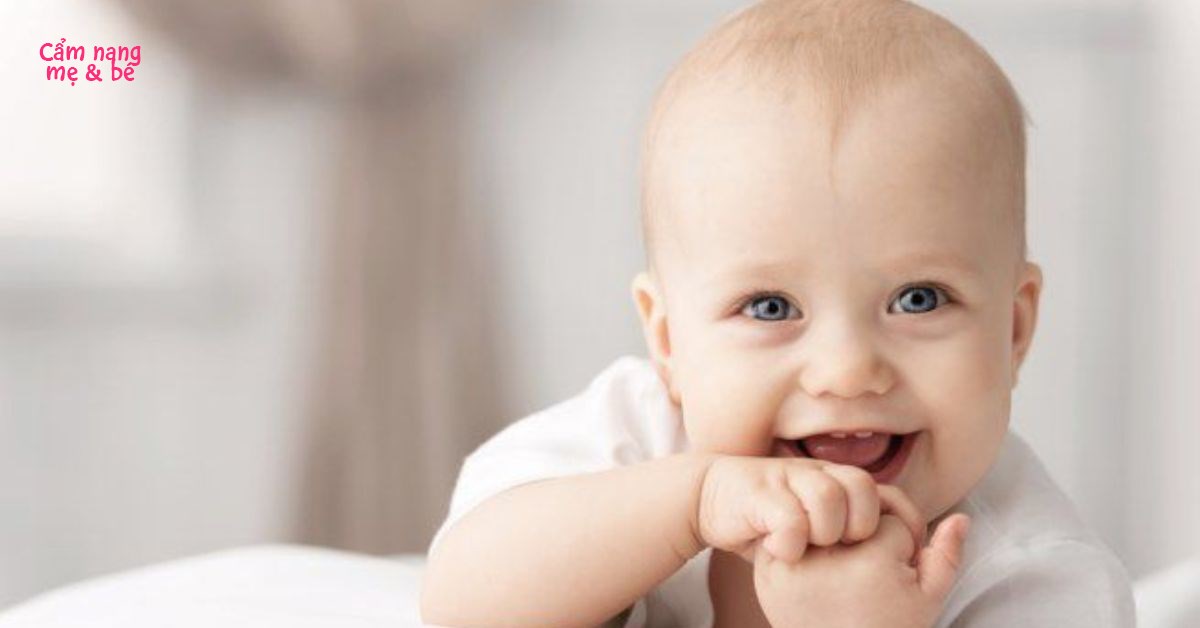 Trẻ sơ sinh bị nấc cụt phải làm sao? Nguyên nhân và cách khắc phục
