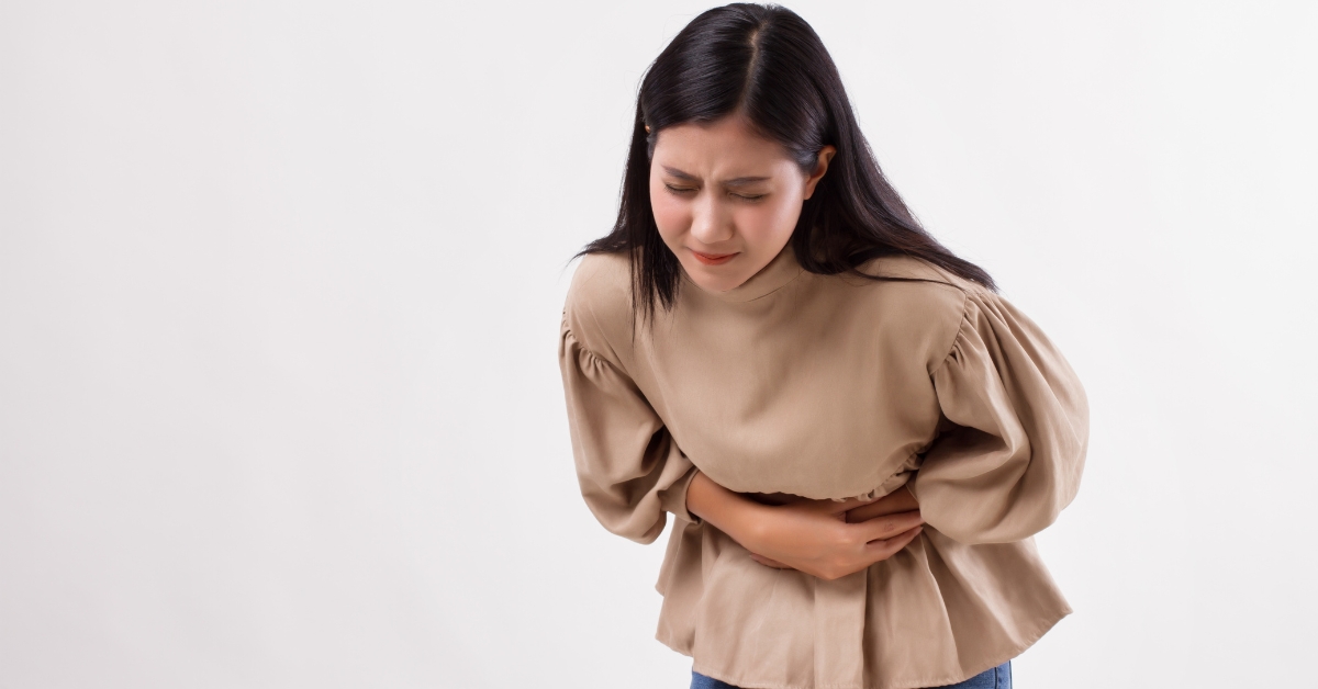 Cơn đau bụng âm ỉ trong thai kỳ xuất hiện khi nào?
