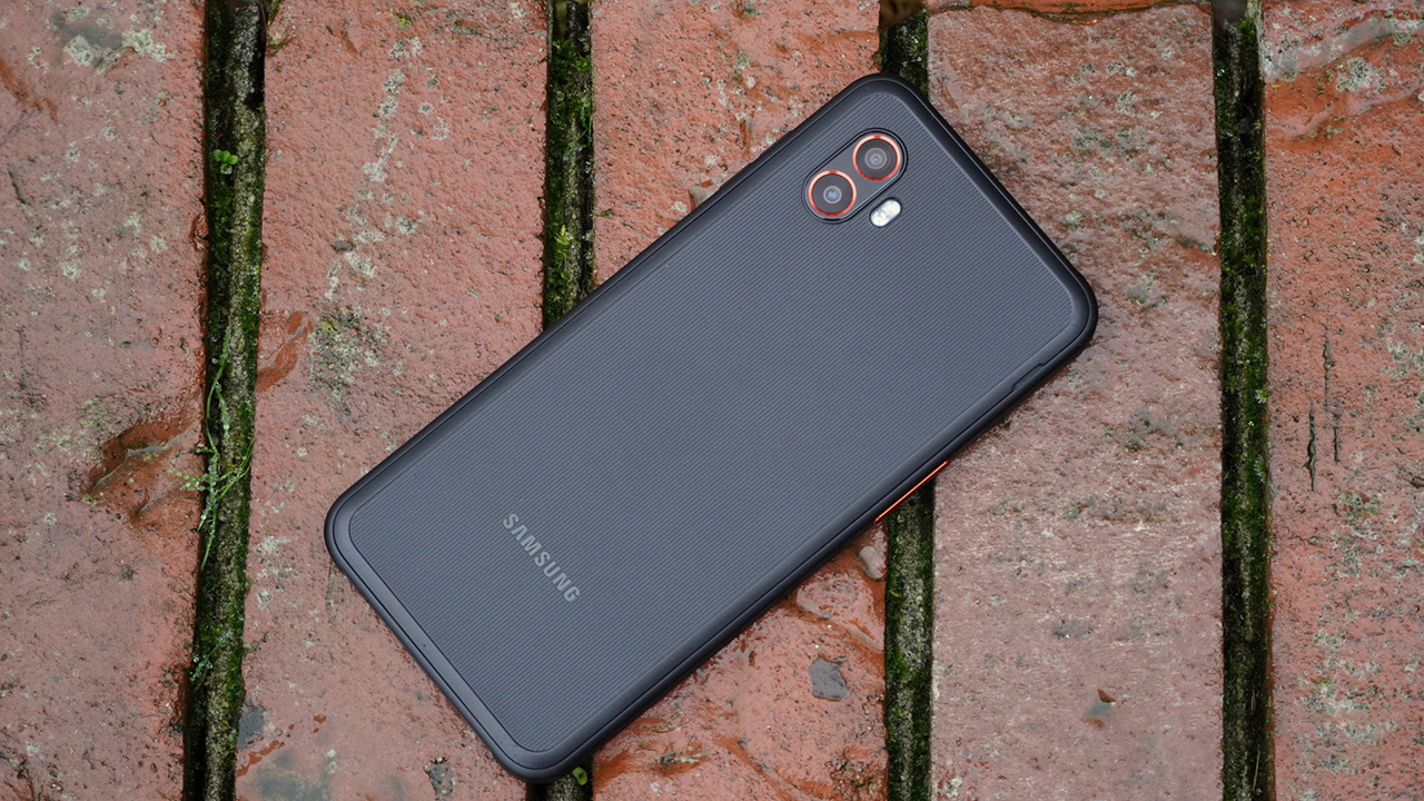 Mình mong Galaxy XCover 7 sẽ có mức giá chưa đến 5 triệu đồng (ảnh minh họa: Galaxy XCover 6 Pro). Nguồn: Android Authority