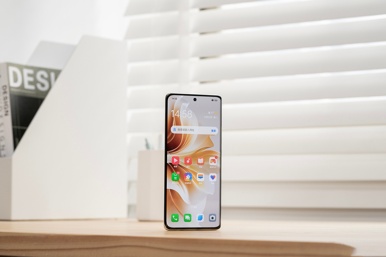 OPPO Reno11 Pro sở hữu màn hình có chất lượng hiển thị tuyệt vời OPPO Reno11 Pro sở hữu màn hình có chất lượng hiển thị tuyệt vời