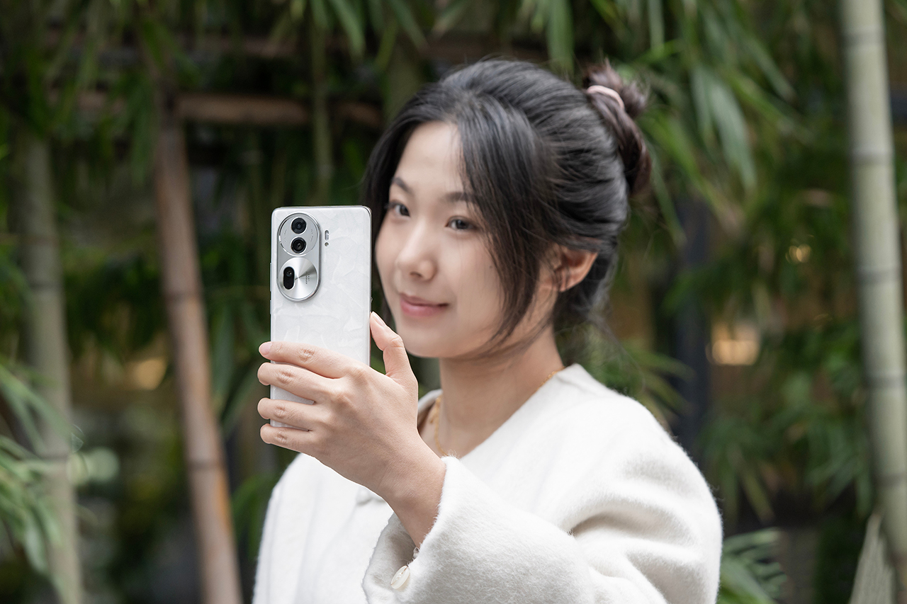 OPPO Reno13 Pro sẽ được trang bị con chip Snapdragon 8 Gen 3 OPPO Reno13 Pro sẽ được trang bị con chip Snapdragon 8 Gen 3
