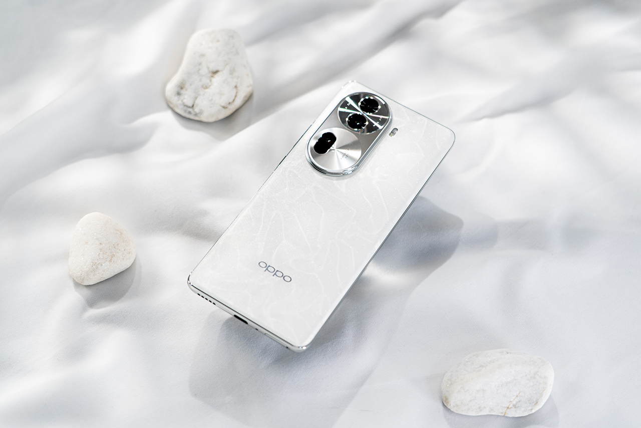 OPPO Reno13 Pro sẽ được trình làng vào khoảng tháng 11/2025 với mức giá khởi điểm từ 890 USD (khoảng 20.6 triệu đồng) OPPO Reno13 Pro sẽ được trình làng vào khoảng tháng 11/2025 với mức giá khởi điểm từ 890 USD (khoảng 20.6 triệu đồng)