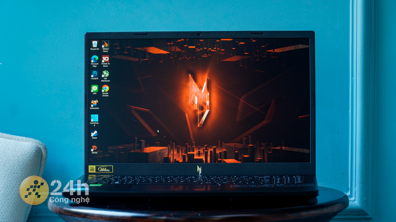 Acer Nitro V ANV15 còn hỗ trợ tần số quét 144 Hz cho trải nghiệm chơi game mượt mà