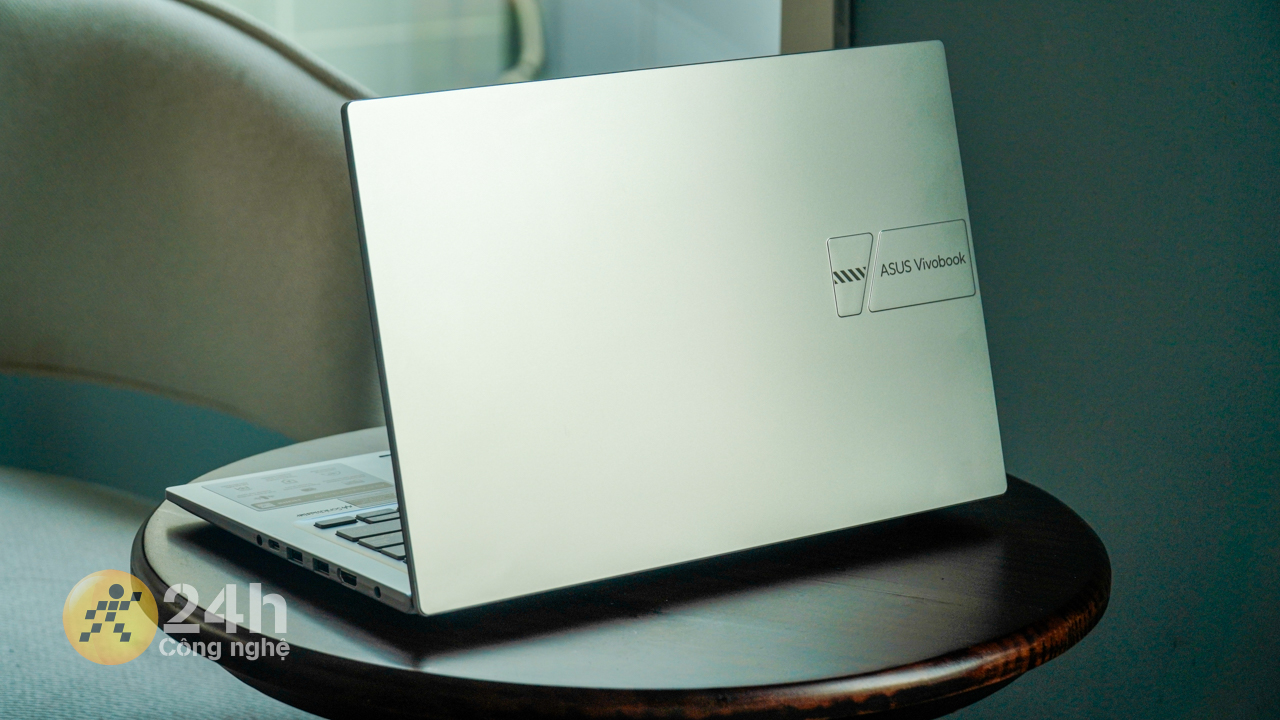 Đánh giá ASUS Vivobook 14 X1404VA