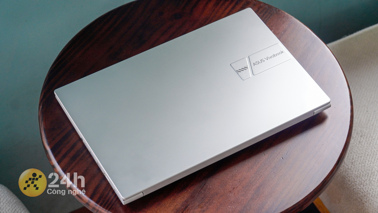 Đánh giá ASUS Vivobook 14 X1404VA