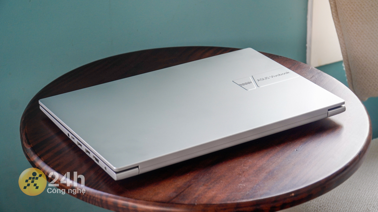 Đánh giá ASUS Vivobook 14 X1404VA