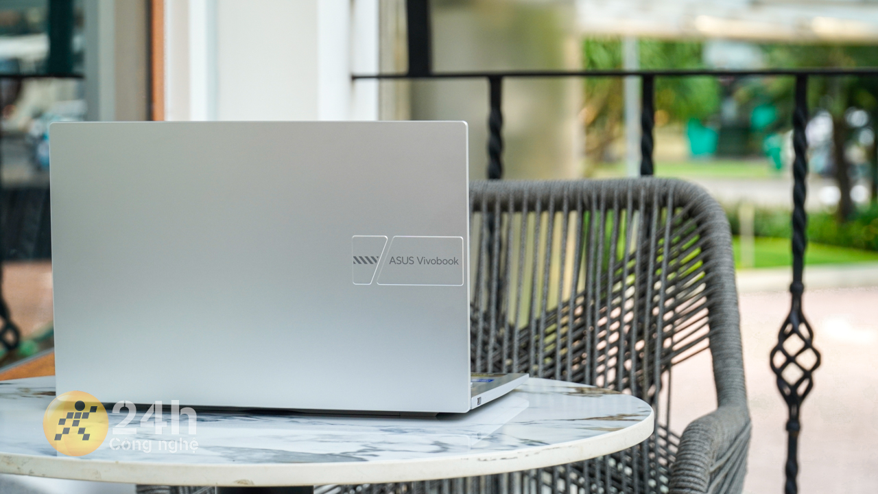 Đánh giá ASUS Vivobook 14 X1404VA