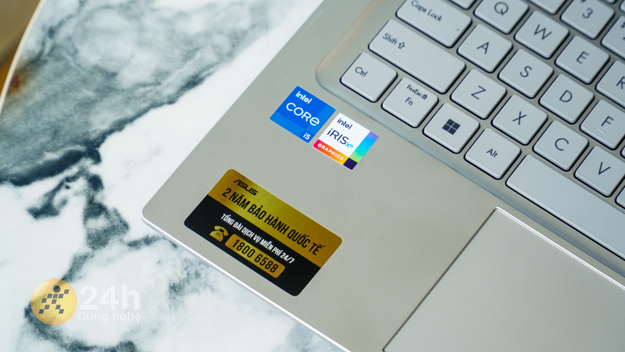 Đánh giá ASUS Vivobook 14 X1404VA