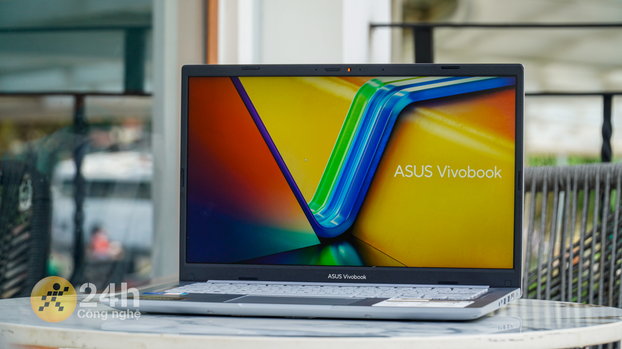 Đánh giá ASUS Vivobook 14 X1404VA