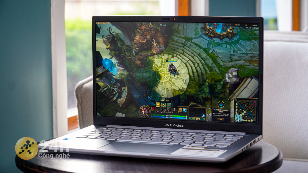Đánh giá ASUS Vivobook 14 X1404VA