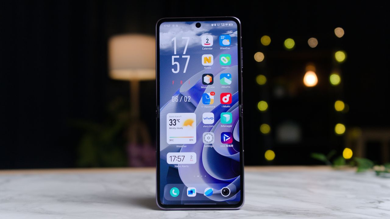 Nhiều khả năng Vivo X100S sẽ là phiên bản màn hình phẳng của dòng Vivo X100 (Ảnh: The Viral News Live)