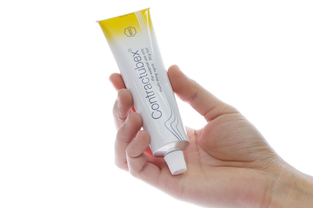 Gel bôi Contractubex trị sẹo lồi, phì đại tuýp 10g - 10