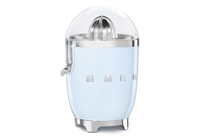 Máy vắt cam Smeg CJF01PBEU (535.43.648) Màu Xanh Dương