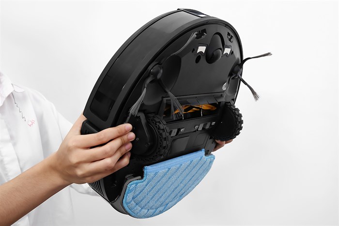 Robot hút bụi lau nhà Ecovacs Deebot Ozmo T8 AIVI Màu Đen