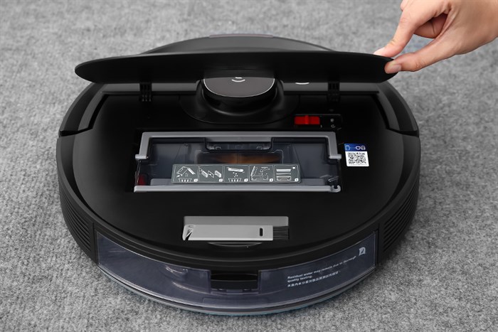 Robot hút bụi lau nhà Ecovacs Deebot Ozmo T8 AIVI Màu Đen