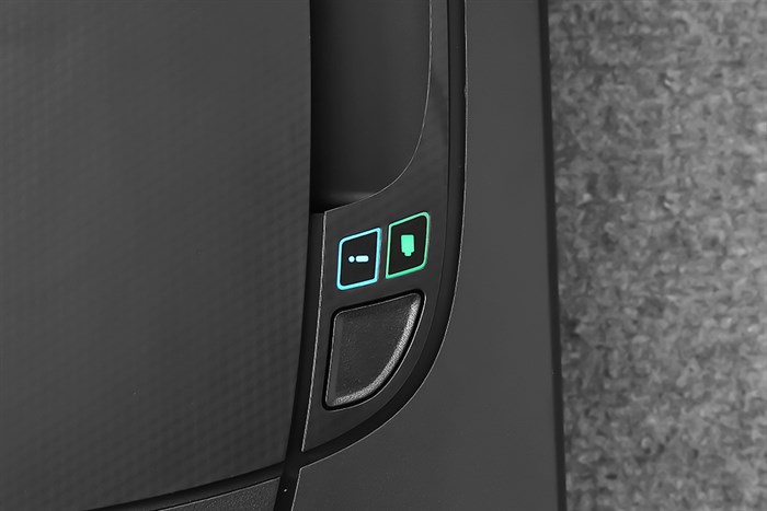 Robot hút bụi Neato Botvac Connected D401 Màu Đen