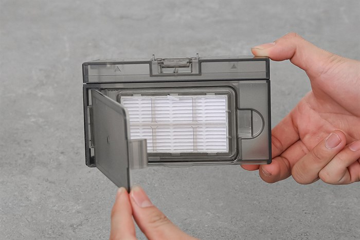 Robot hút bụi lau nhà Uwant U200 Màu Đen