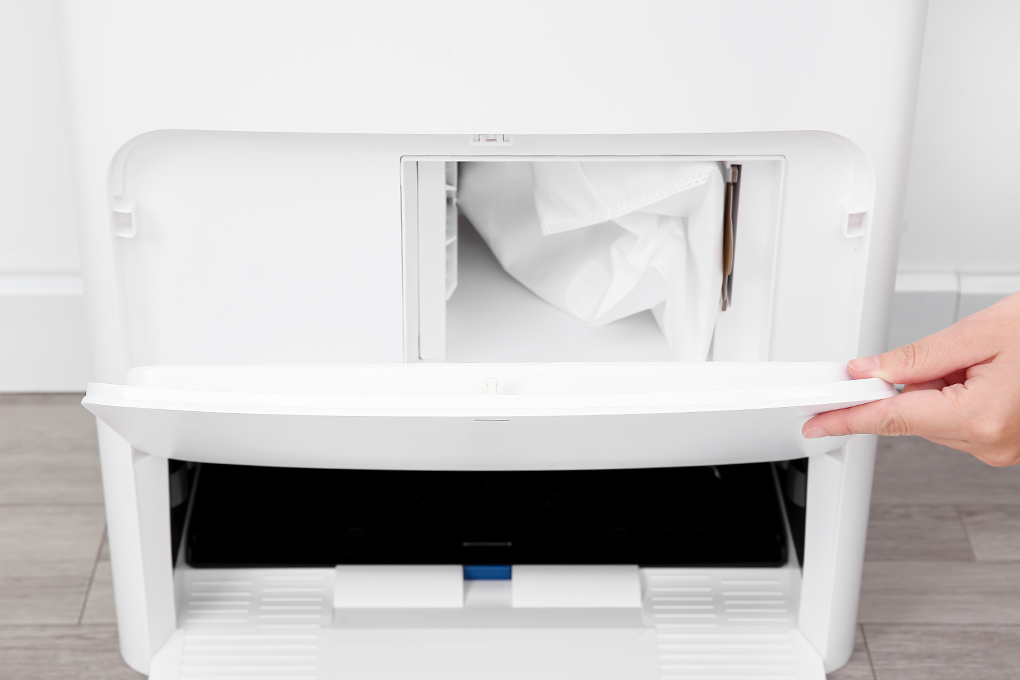 Robot hút bụi lau nhà Ecovacs Deebot X5 PRO OMNI Màu Trắng