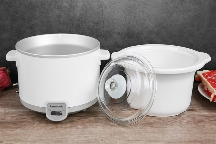 Nồi nấu chậm Panasonic 1.5 lít NF-N15SRA Màu Trắng