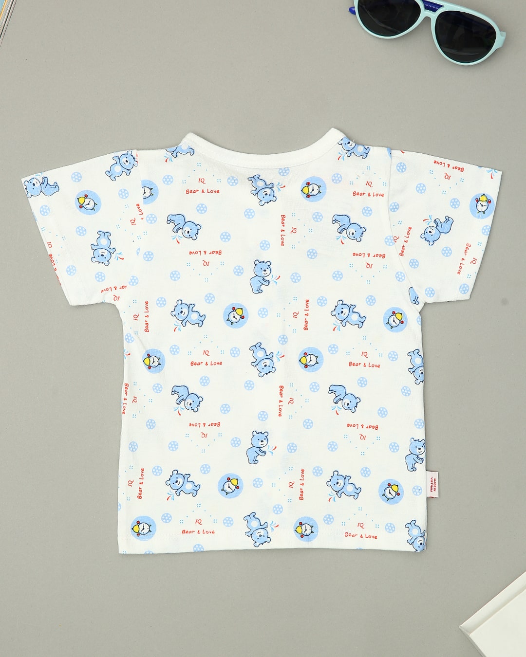 Áo tay ngắn cotton IQ Baby màu trắng in gấu con