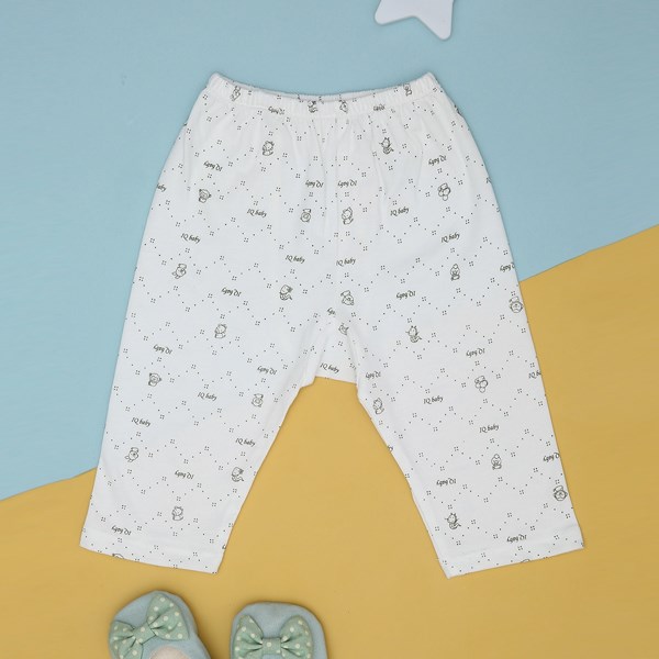 Quần dài in hình con sóc IQ Baby màu trắng 15