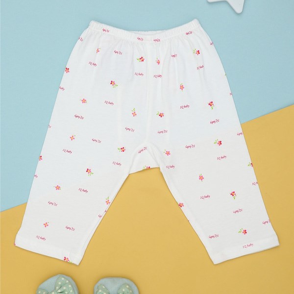 Quần dài in hình con sóc IQ Baby màu trắng 11