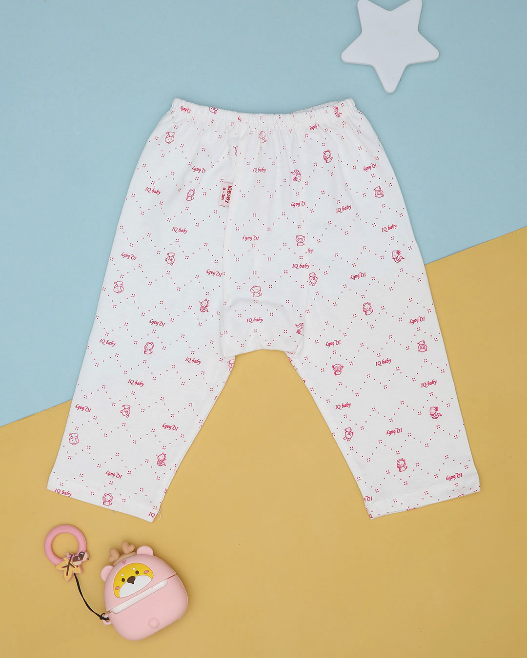 Quần dài in hình con sóc IQ Baby màu trắng 4