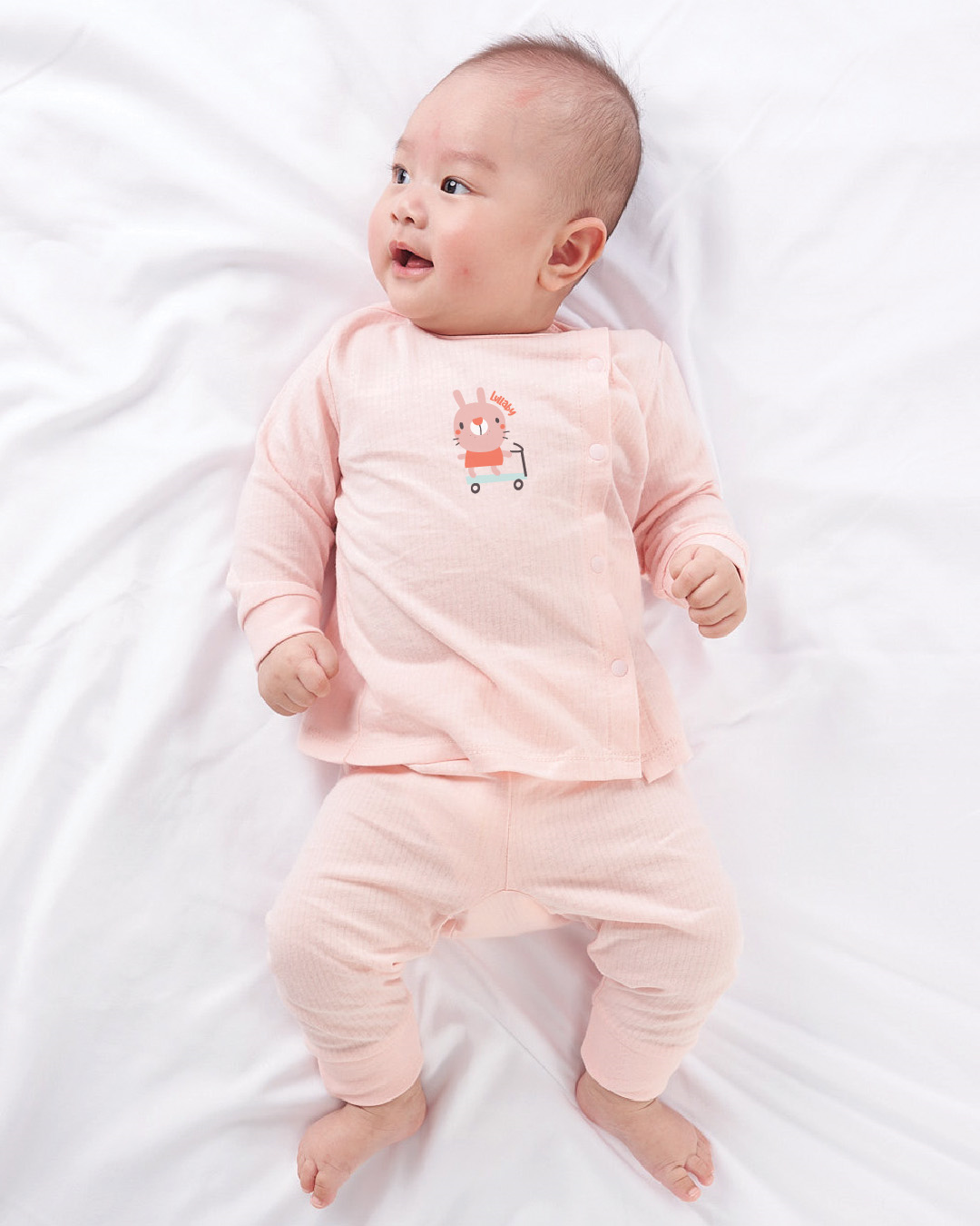 Bộ tay dài bé gái Lullaby NH108V màu hồng nhạt 4