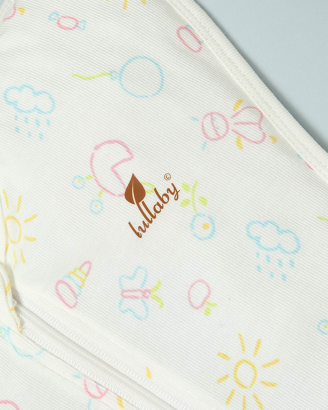 Nhộng chũn có khóa Lullaby NH849R 1 - 3 tháng màu trắng 5