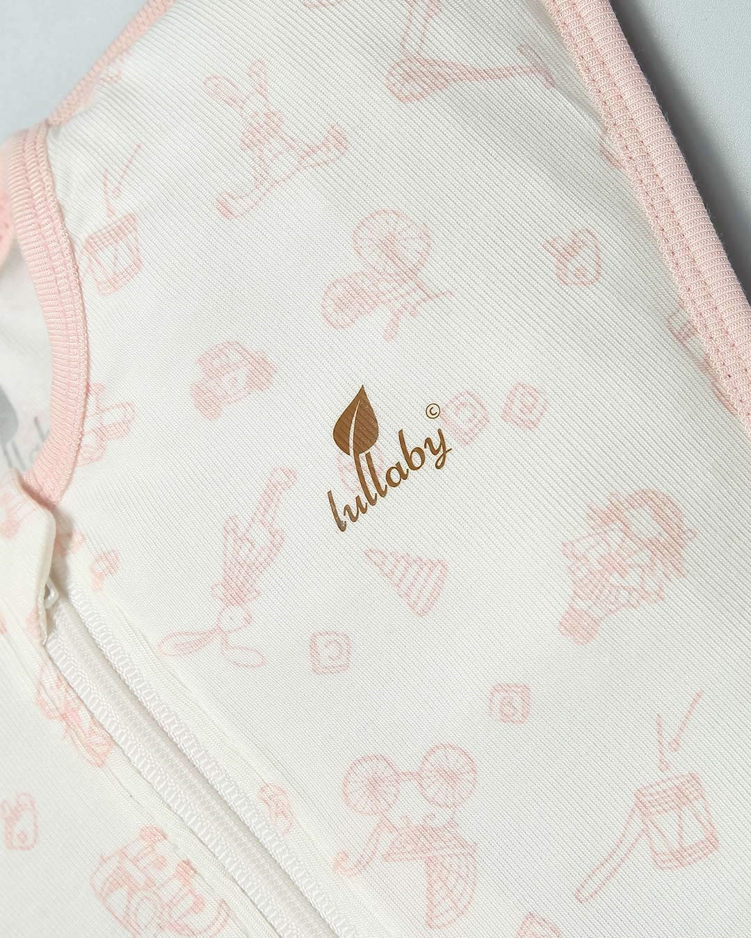 Nhộng chũn có khóa Lullaby NH849R 1 - 3 tháng màu trắng 13