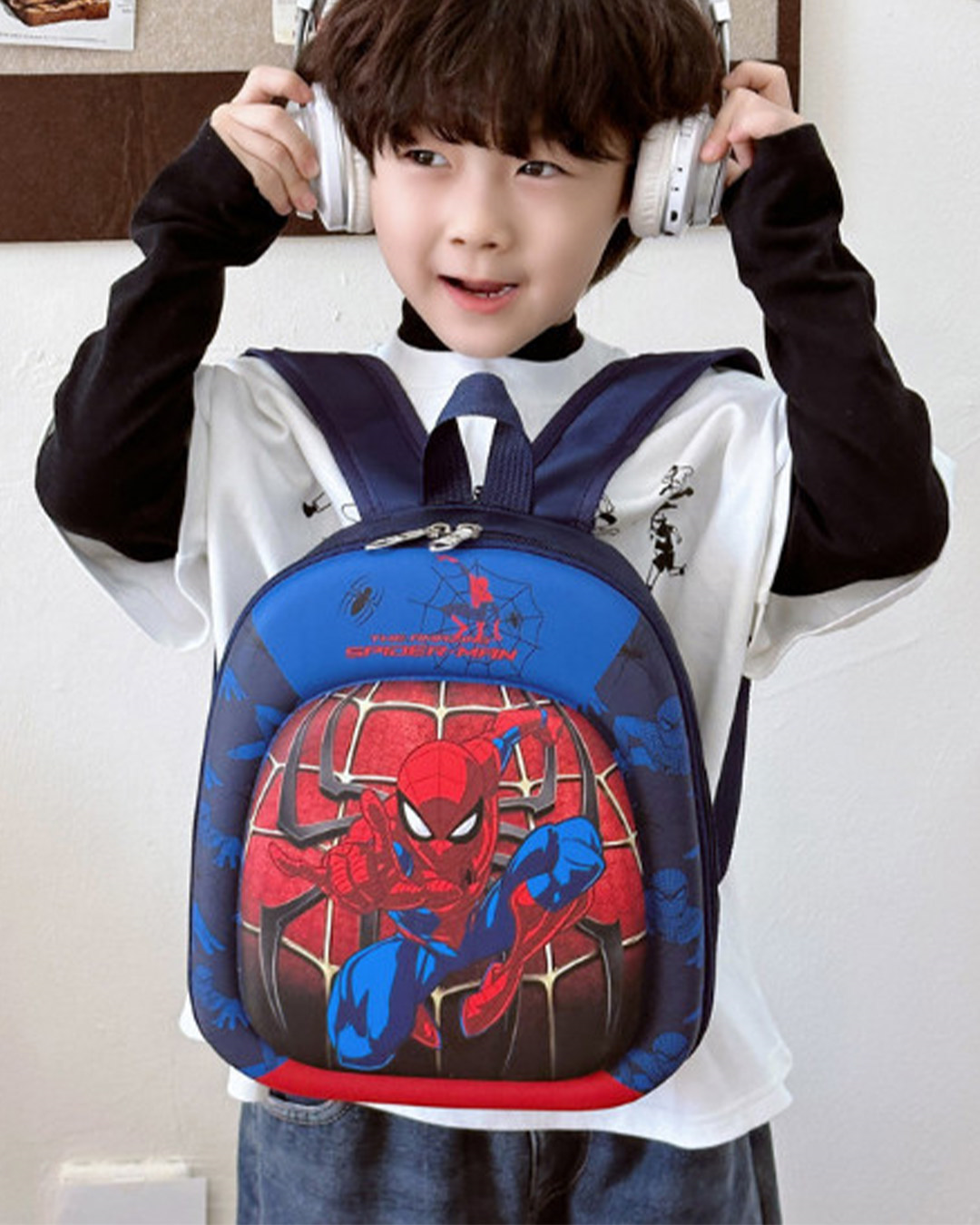 Balo cho bé mẫu giáo Á Châu Spider Man 3D xanh đen 2
