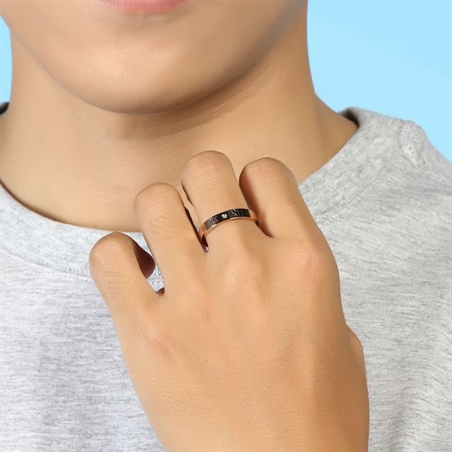 Nhẫn Hợp Kim Nam AvaJi Đính Đá AVJ.R000134 Màu Vàng Hồng