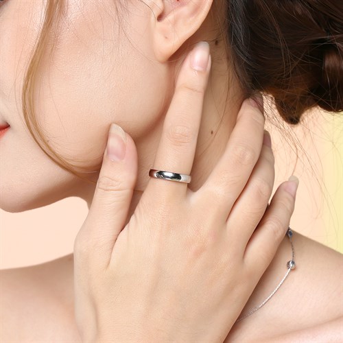 Nhẫn Hợp Kim Nữ AvaJi Đính Đá AVJ.R000153 Màu Bạc