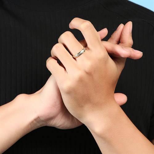 Nhẫn Hợp Kim Đính Đá Nam AvaJi AVJ.R000170 Màu Bạc