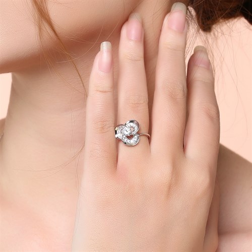 Nhẫn Bạc Nữ Đính Đá Mạ Vàng Trắng AvaJi AVJ.R000441 Màu Bạc