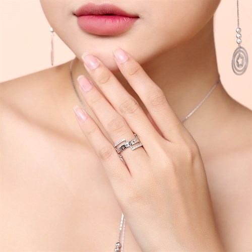 Nhẫn Bạc Nữ Đính Đá Mạ Vàng Trắng AvaJi AVJ.R000514 Màu Bạc