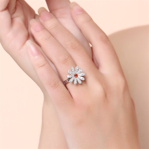 Nhẫn Bạc Nữ Đính Đá Mạ Vàng Trắng AvaJi AVJ.R000563 Màu Bạc