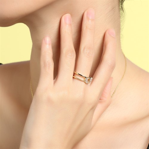 Nhẫn Hợp Kim Đính Đá Nữ AvaJi AVJ.R000735.00 Màu Vàng