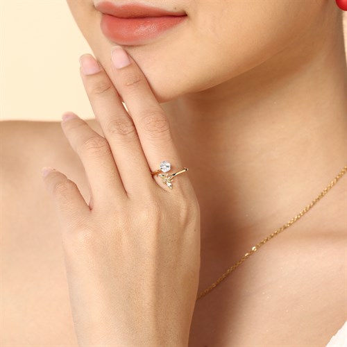 Nhẫn Hợp Kim Đính Đá Nữ AvaJi AVJ.R000751.00 Màu Vàng