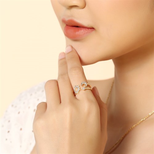 Nhẫn Hợp Kim Nữ Đính Đá AvaJi AVJ.R000820.00 Màu Vàng