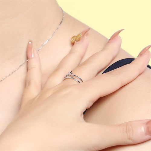 Nhẫn Hợp Kim Nữ Đính Đá AvaJi AVJ.R000823.00 Màu Bạc