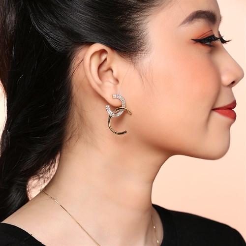 Bông Tai Hợp Kim Nữ AvaJi Đính Đá AVJ.E000070.00 Màu Vàng