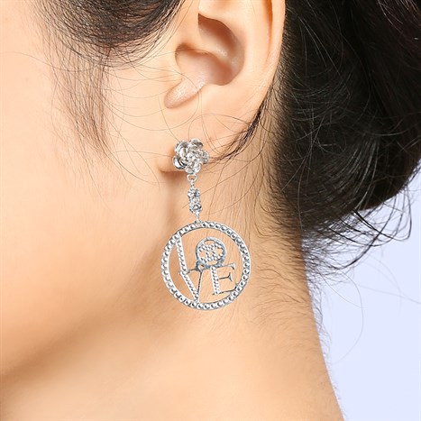 Bông Tai Bạc Nữ Đính Đá Mạ Vàng Trắng AvaJi AVJ.E000107.00 Màu Bạc